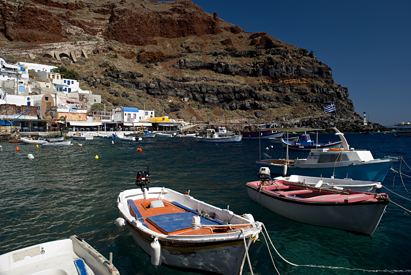 124_Santorini_Port Ammoudi.jpg